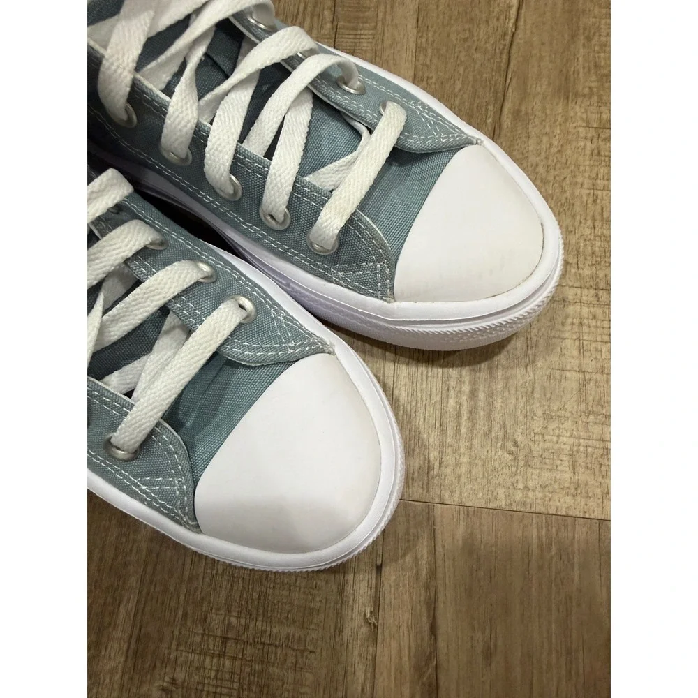 Converse Chuck Taylor All Star Move Kids Size 4 Blue Floral Platform Sneaker